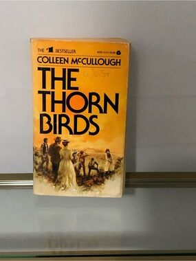 The Thorn Birds Paperback - Yellow Cover